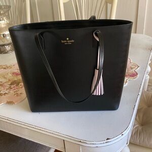 Kate Spade EUC black tote.